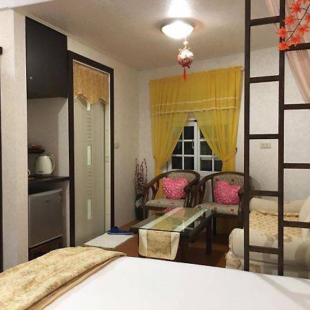 Chulu Wenxin Xiao Zhan Homestay Exterior foto
